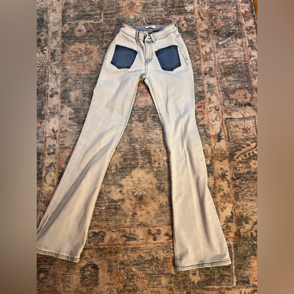 Adika detailed jeans